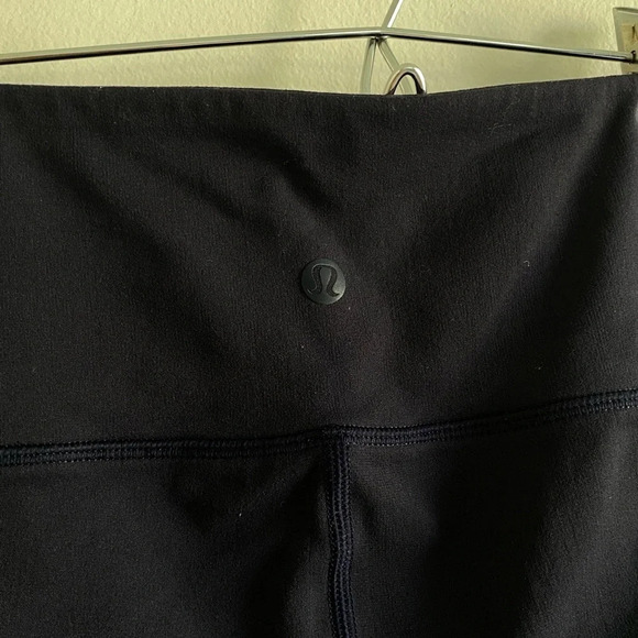 LULULEMON Reveal  Crop (15") Midnight Navy Size S - Picture 10 of 14